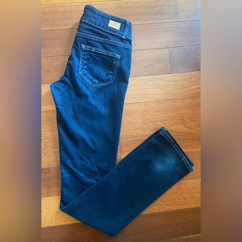 ✨HOST PICK✨ PAIGE Hidden Hills Straight Leg Woman’s’ Denim Jeans Size 26W x 33L - Picture 2 of 9